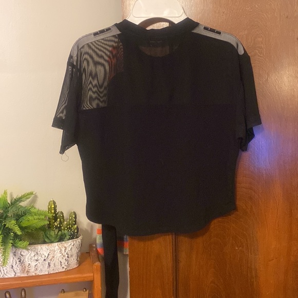 Hearts & Hips crop top 😍😍😍 - Picture 6 of 6